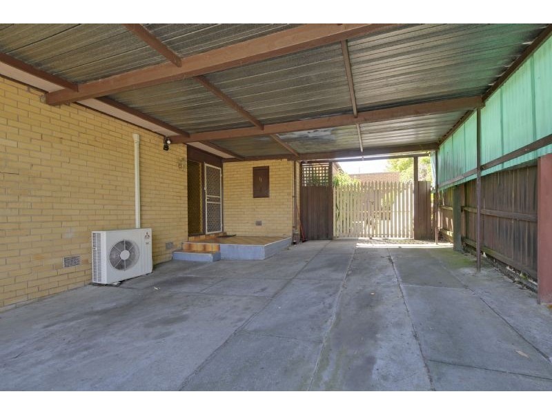 11 Ritchie Road, Churchill VIC 3842