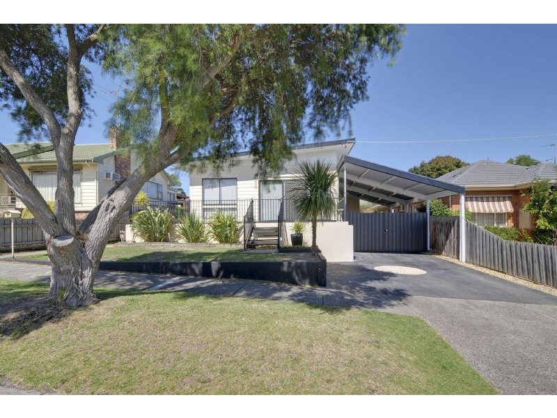 14 Denise Street, Morwell VIC 3840