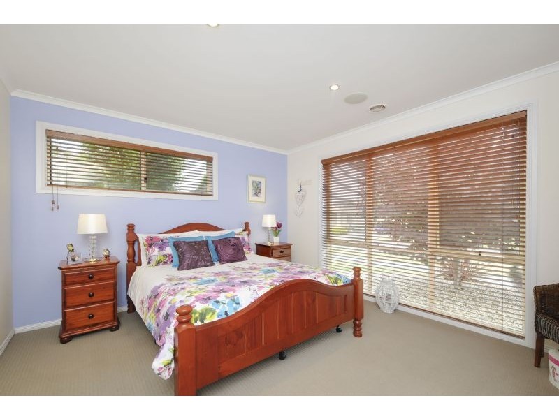 17 Durack Place, Traralgon VIC 3844