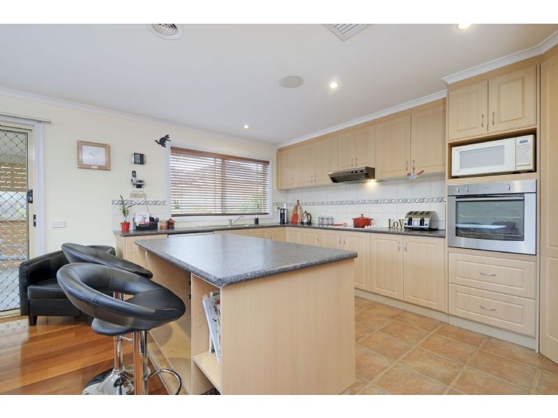 17 Durack Place, Traralgon VIC 3844