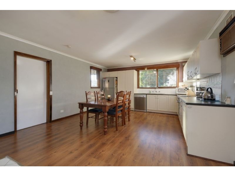 4 Douglas Parade, Traralgon VIC 3844
