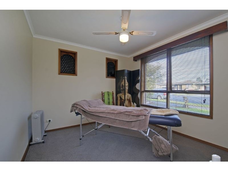4 Douglas Parade, Traralgon VIC 3844
