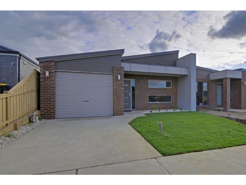 15 McNulty Drive, Traralgon VIC 3844