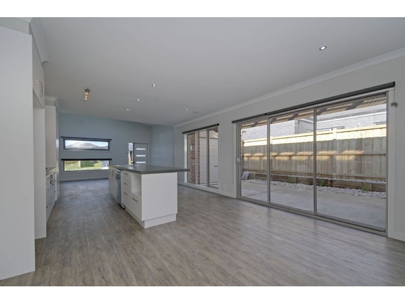 15 McNulty Drive, Traralgon VIC 3844