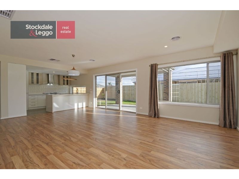 7 Cambridge Way, Traralgon VIC 3844