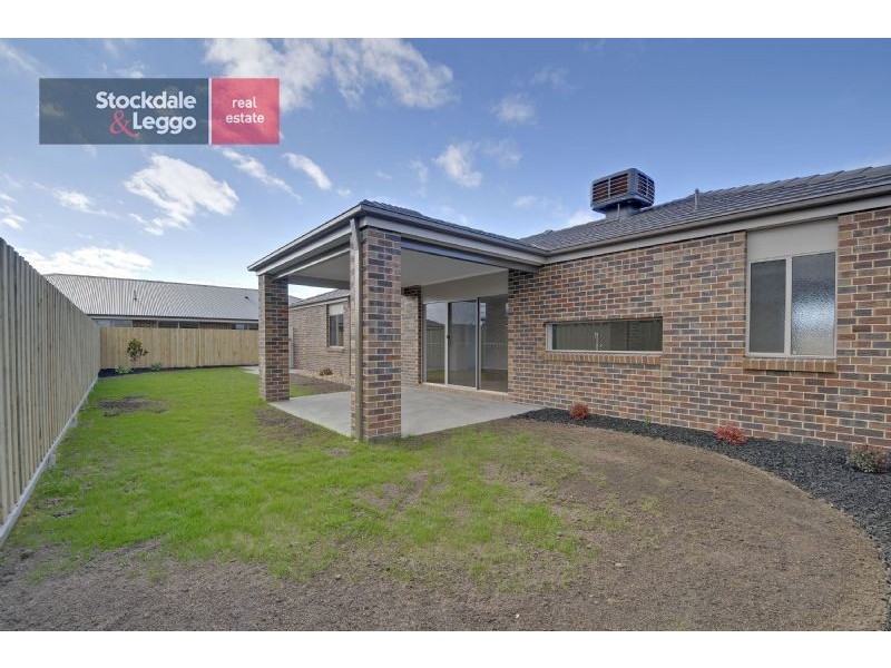 7 Cambridge Way, Traralgon VIC 3844