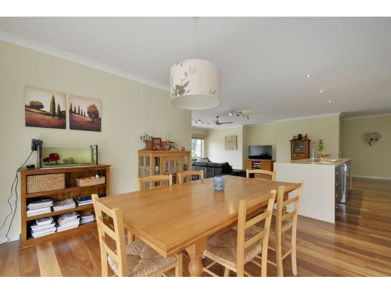 13 Crestmont Court, Traralgon VIC 3844