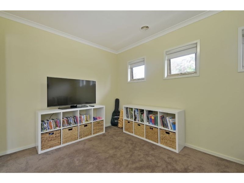 13 Crestmont Court, Traralgon VIC 3844