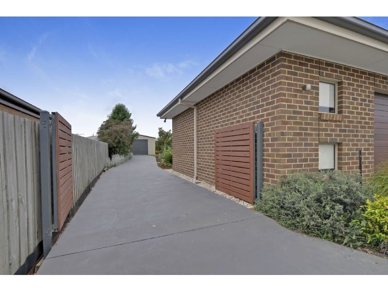 13 Crestmont Court, Traralgon VIC 3844