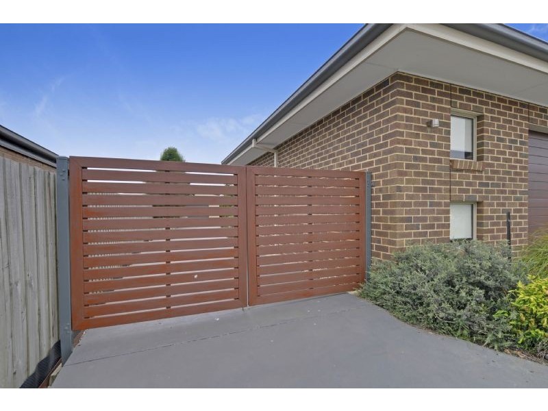13 Crestmont Court, Traralgon VIC 3844