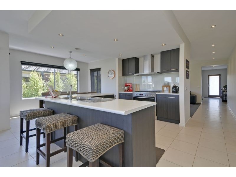 8 Wicklow Street, Traralgon VIC 3844