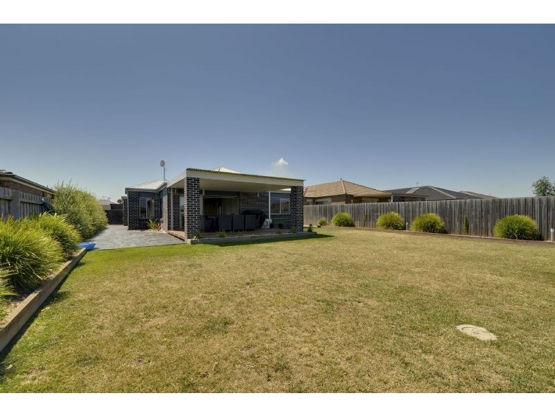 8 Wicklow Street, Traralgon VIC 3844