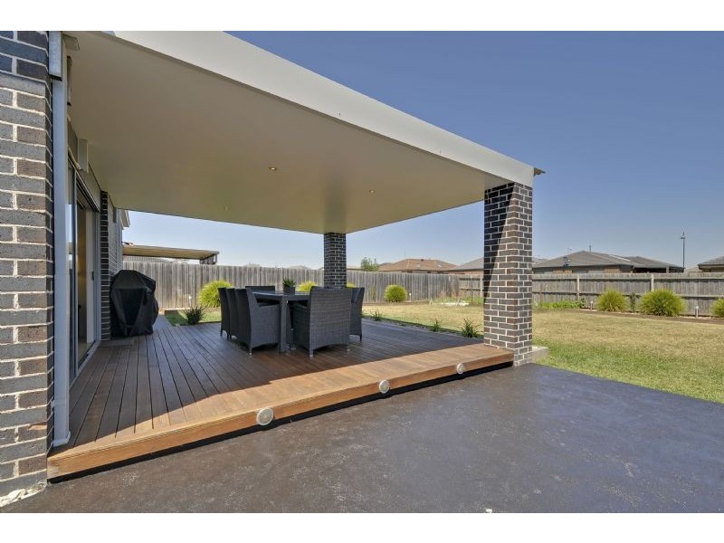 8 Wicklow Street, Traralgon VIC 3844