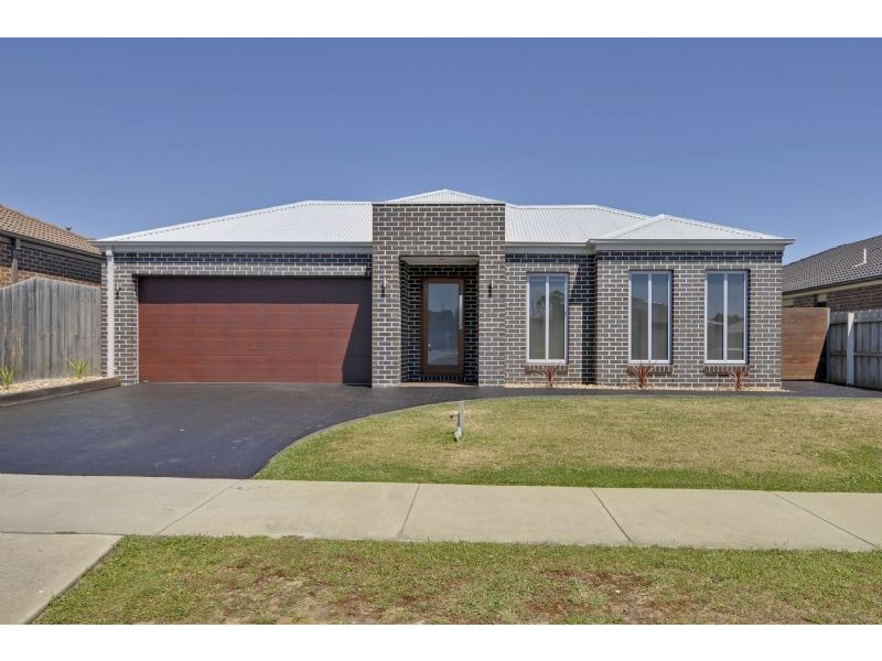 8 Wicklow Street, Traralgon VIC 3844