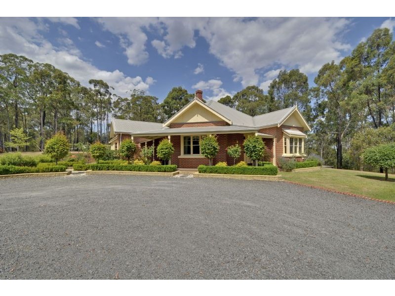 60 Tandara Drive, Glengarry VIC 3854
