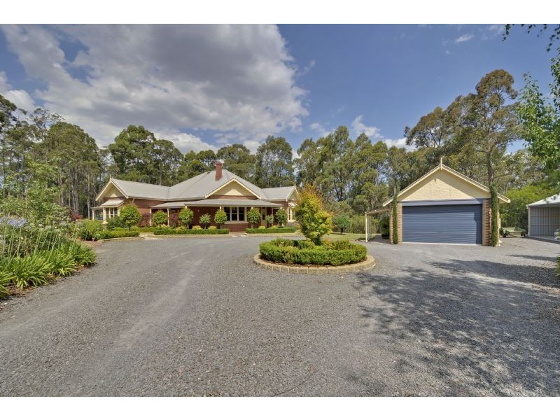 60 Tandara Drive, Glengarry VIC 3854