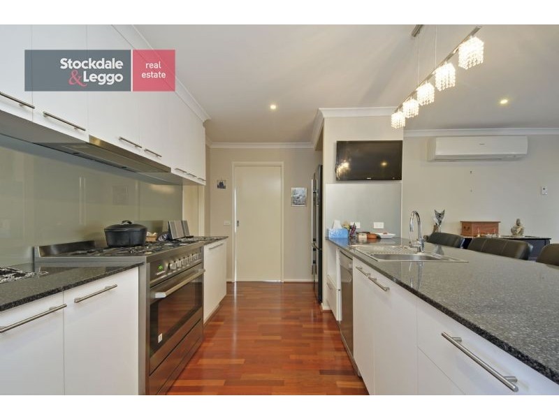 8 Rostrevor Close, Traralgon VIC 3844