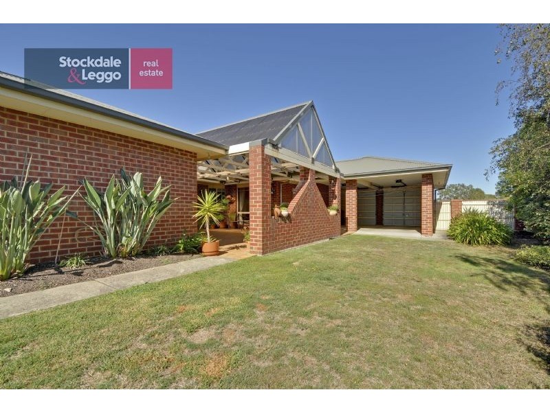 4 Jack Farmer Way, Traralgon VIC 3844