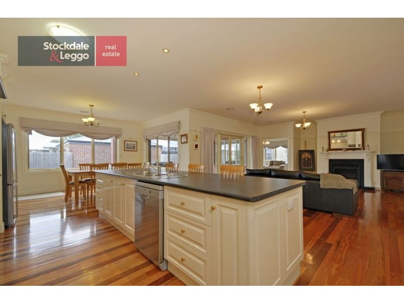 15 Huntingfield Close, Traralgon VIC 3844
