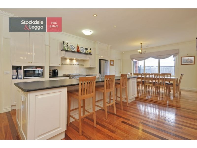 15 Huntingfield Close, Traralgon VIC 3844