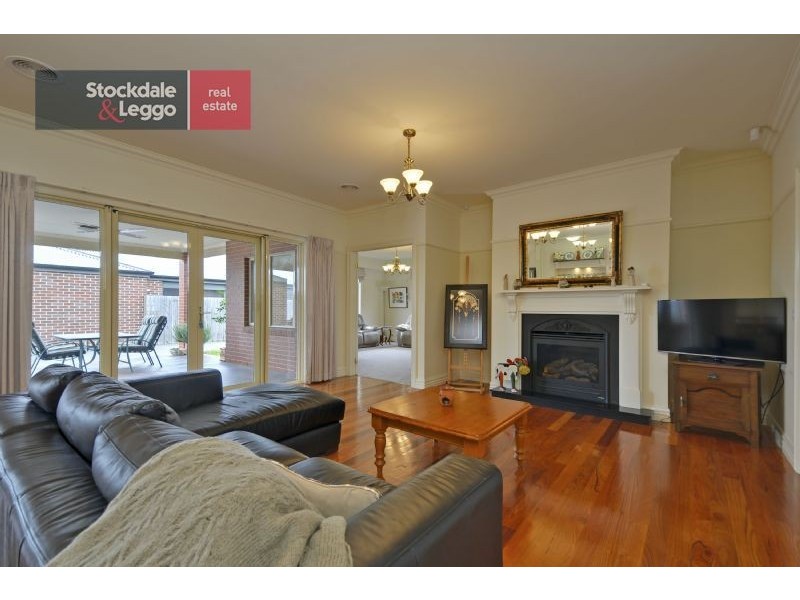 15 Huntingfield Close, Traralgon VIC 3844