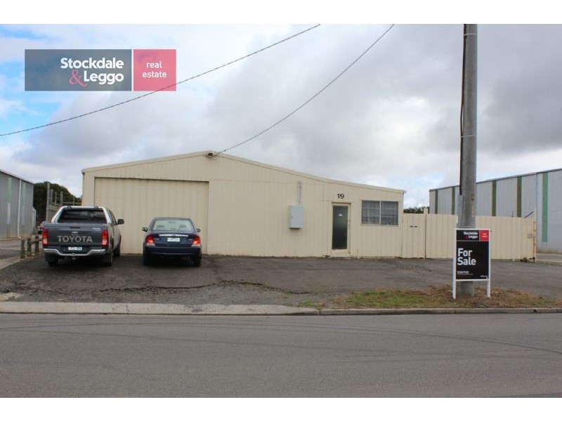 19 Centre Road, Morwell VIC 3840