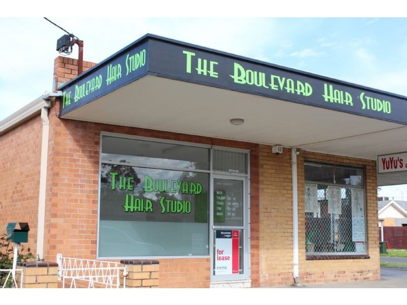 8 The Boulevard, Morwell VIC 3840