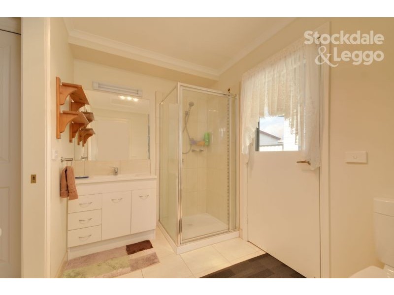 28 Greenacres 5353 Princes Highway, Traralgon VIC 3844