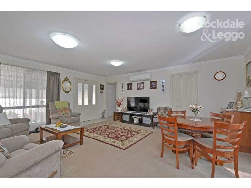 22 Greenacres 5353 Princes Highway, Traralgon VIC 3844