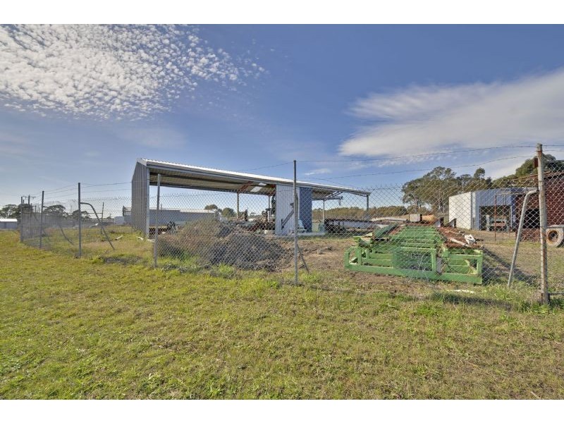 8-12 McCormack Street, Churchill VIC 3842