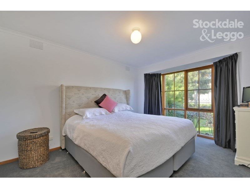 18 Hood Street, Rosedale VIC 3847