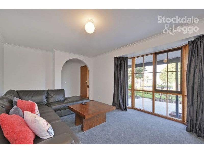 18 Hood Street, Rosedale VIC 3847