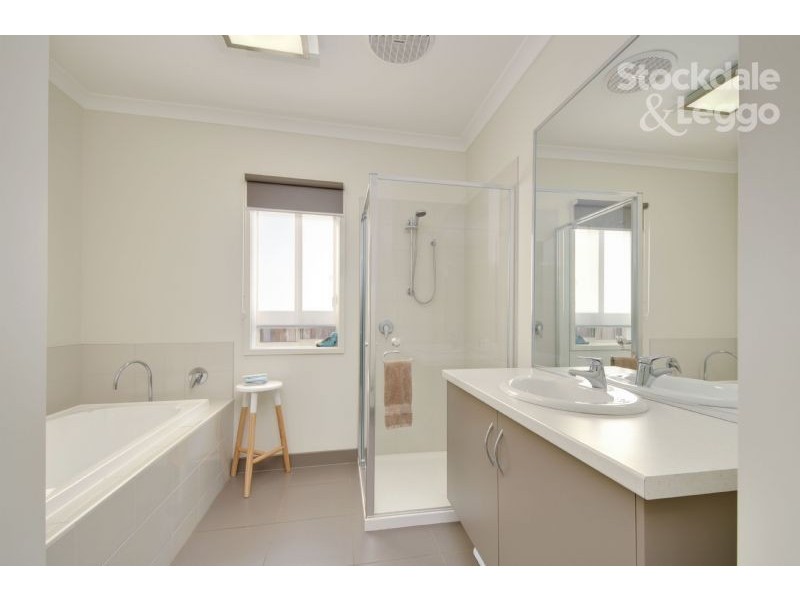 26 Roscommon Drive, Traralgon VIC 3844