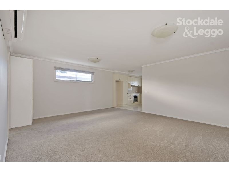 2 Greenacres, 5353 Princes Highway, Traralgon VIC 3844
