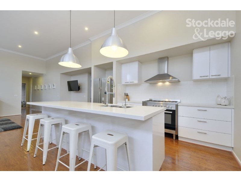 9 Lauren Place, Traralgon South VIC 3844