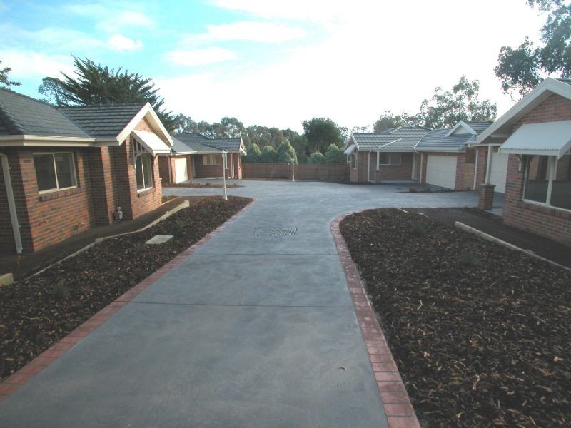 2/27A A”BECKETT ROAD, Bunyip VIC 3815