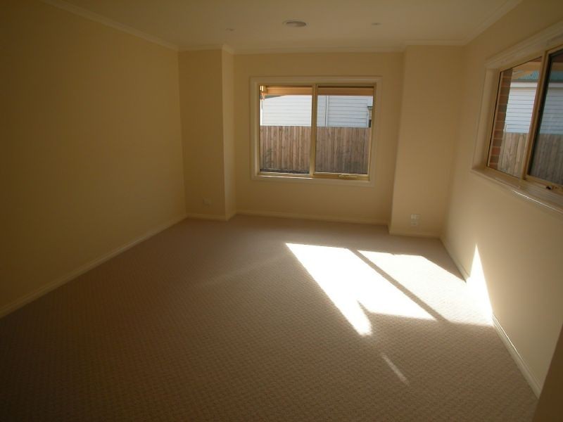 4/27A A’BECKETT ROAD, Bunyip VIC 3815