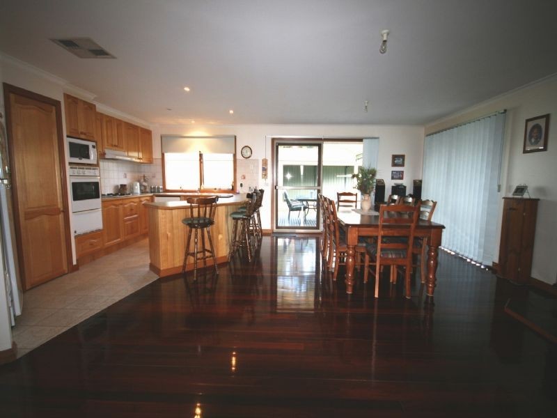 60 Wattletree Road,, Bunyip VIC 3815