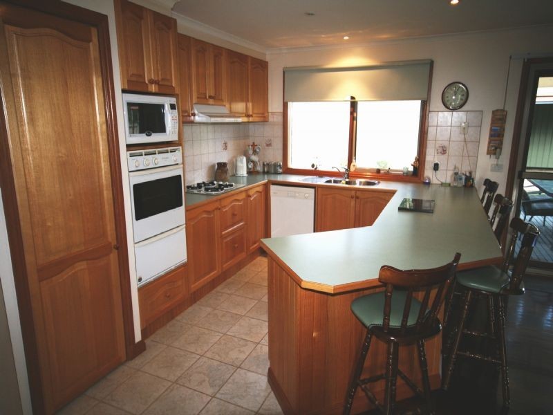 60 Wattletree Road,, Bunyip VIC 3815