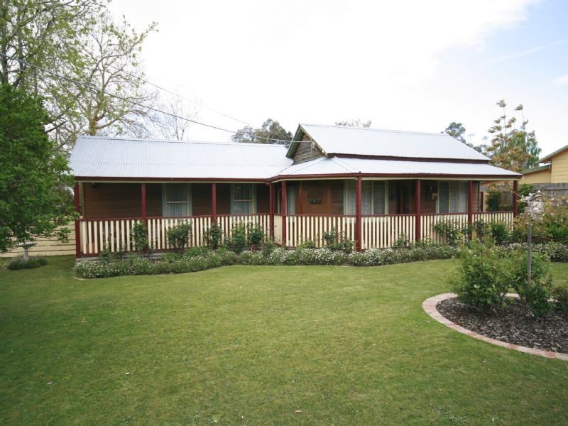 25 Nash Road, Bunyip VIC 3815