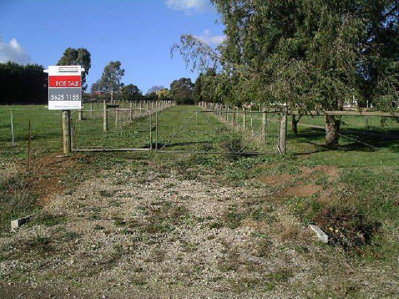 Drouin VIC 3818