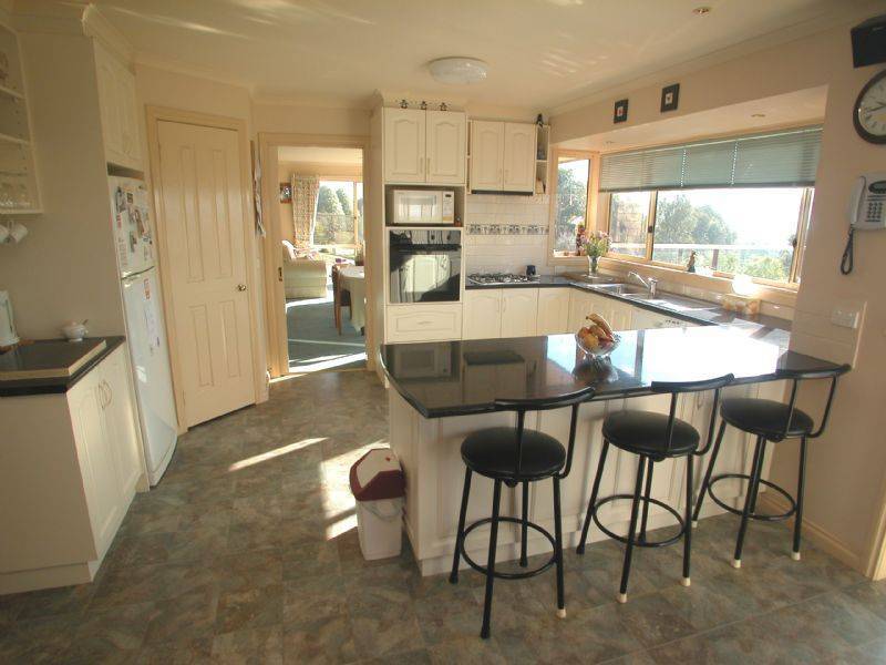 15A Greenland Drive, Drouin VIC 3818