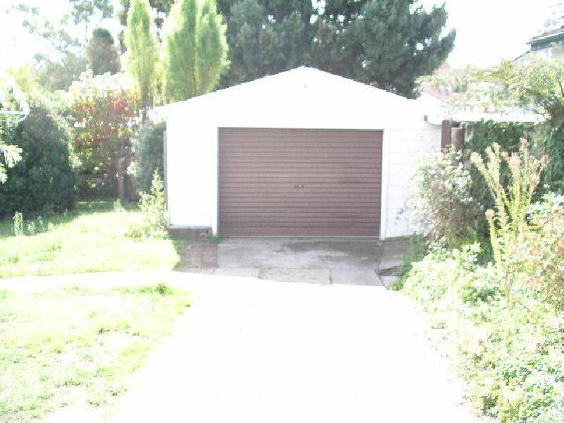 6 McClure Street, Drouin VIC 3818