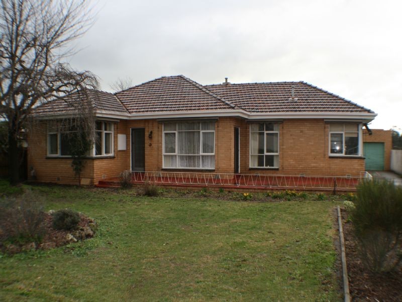 21 Princes Ave, Longwarry VIC 3816