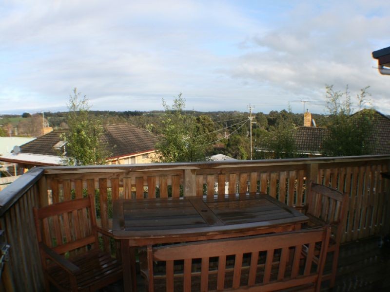 54 Church Street, Drouin VIC 3818