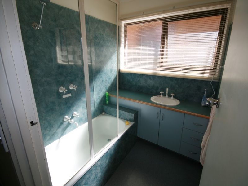 Drouin VIC 3818