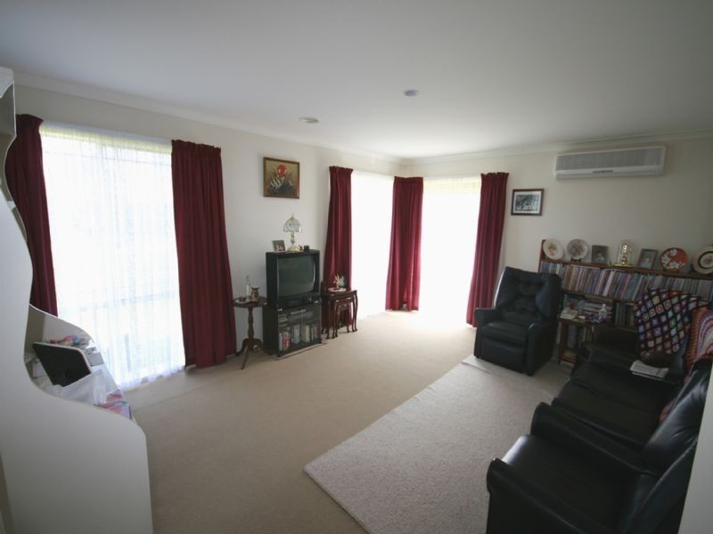 Drouin VIC 3818