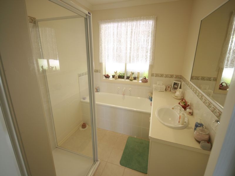 Drouin VIC 3818