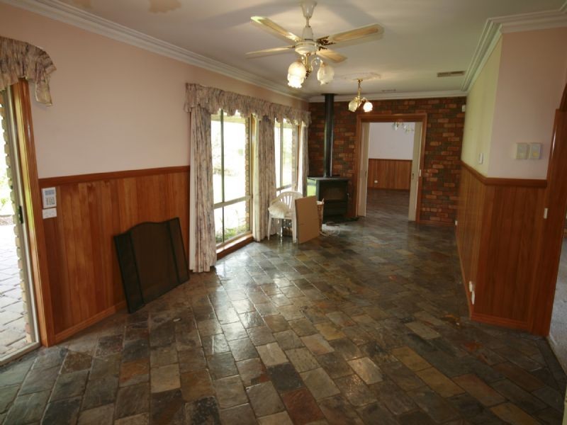 Drouin VIC 3818