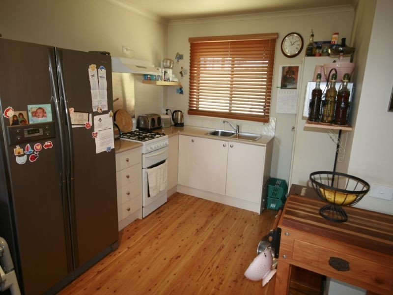 Drouin VIC 3818